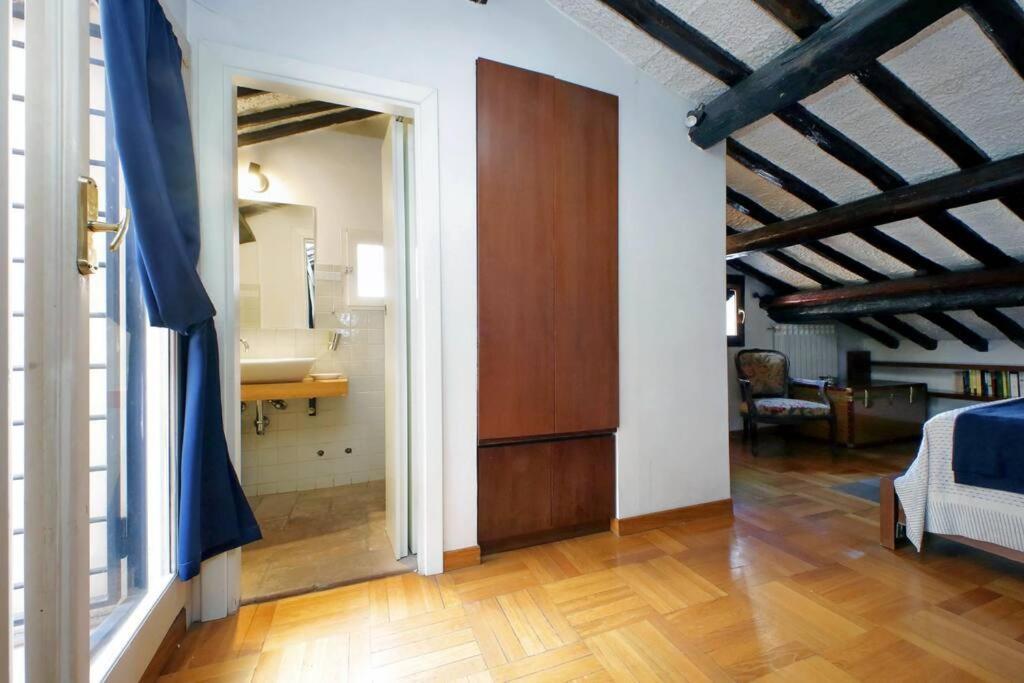 Apartment Monserrato2 Rom